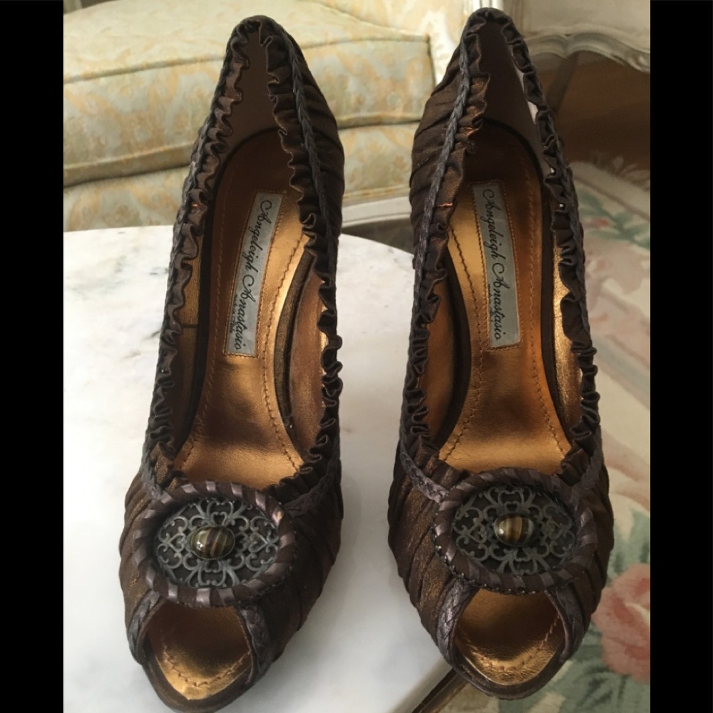 Angeleigh Anastasia unique vintage 4” heels size 38(7) ITALY